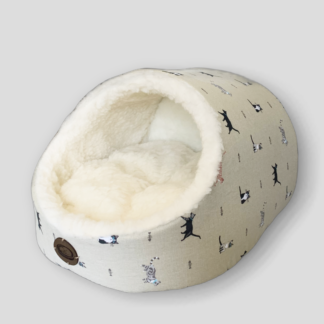 Cosy Cat Cave Bed